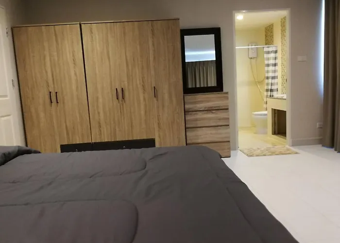 Bkk 2 Bedroom Near Sathon Iconsiam Firework View